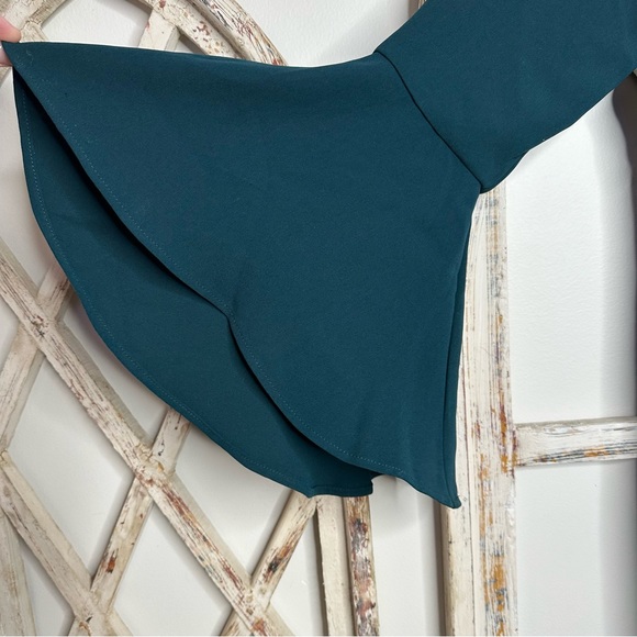 Bardot Teal Solange Bell Sleeve Off the Shoulder Dress Size 10 NWT - Picture 5 of 6